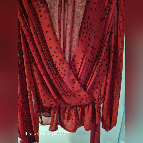 Red heart-shaped Polka Dot Wrap Top - Picture 8 of 8